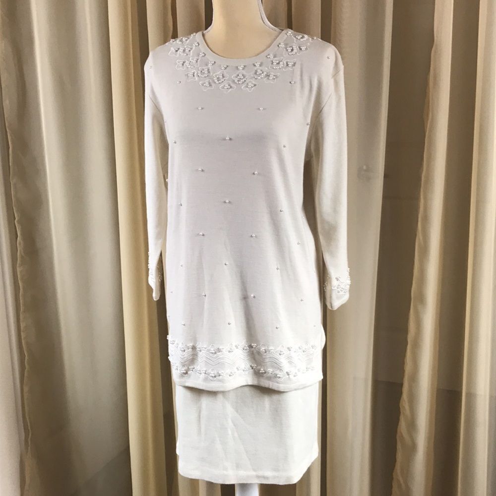 PETITE SOPHISTICATE VTG,STRECH COLOR CREAM WOMEN DRESS SIZE S